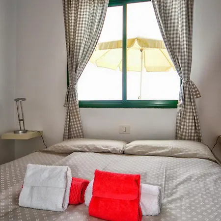 Apt With Sea View And Large Swimming Pool * Amadores