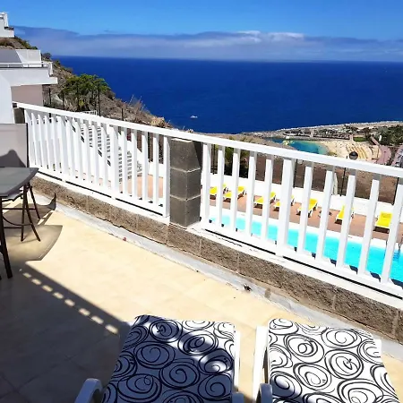 Apartment Apt With Sea View And Large Swimming Pool *