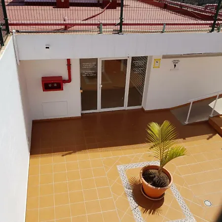 Daire Apt With Sea View And Large Swimming Pool Amadores