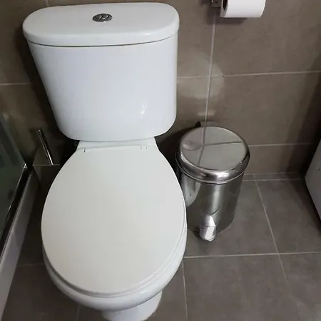 Apt With Sea View And Large Swimming Pool *