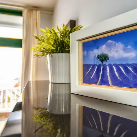 Apt With Sea View And Large Swimming Pool Daire Amadores